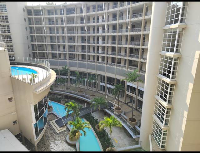 2 BEDROOM APARTMENT FOR SALE IN POINT WATERFRONT